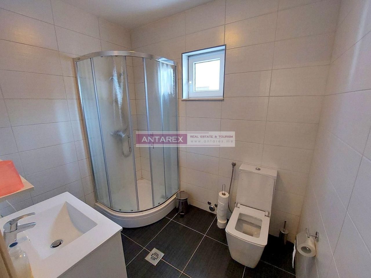 Apartment in Herceg-Novi, Montenegro, 93 m² - picture 9