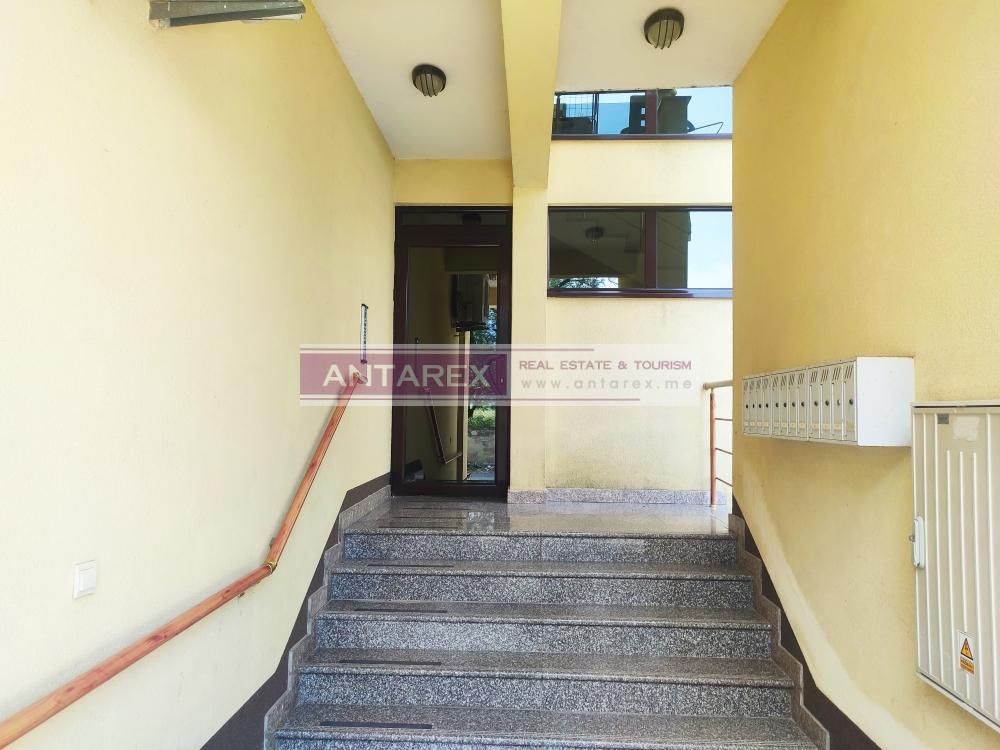 Apartment in Bar, Montenegro, 65 m² - picture 10