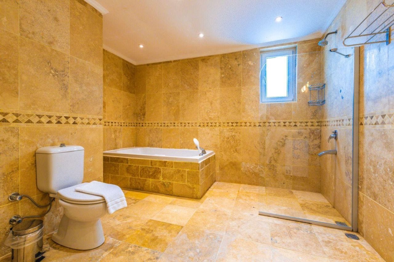 Villa à Kalkan, Turquie, 300 m² - image 2