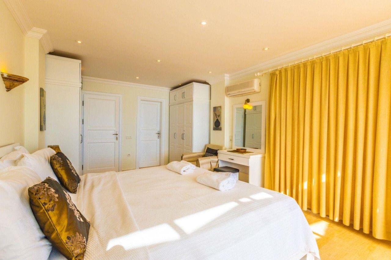 Villa à Kalkan, Turquie, 300 m² - image 3