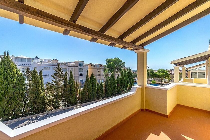 Villa à Orihuela Costa, Espagne, 81 m² - image 1