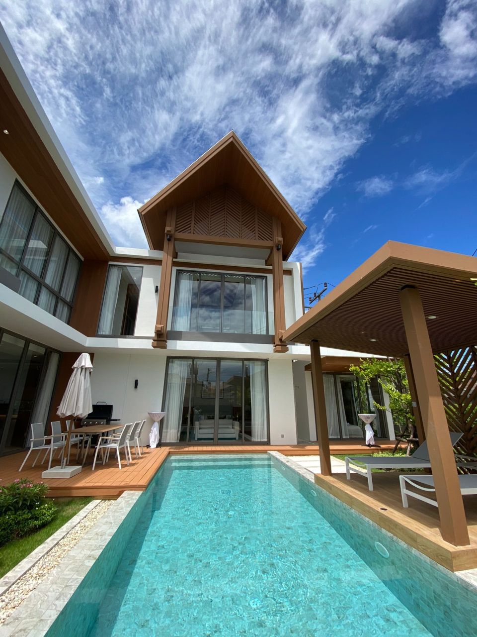 Villa on Bang Tao, Thailand, 316 m² - picture 1