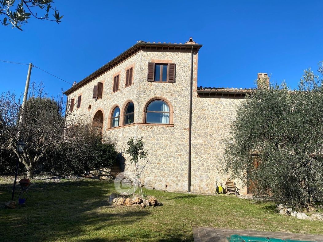 Villa en Amelia, Italia, 430 m² - imagen 1