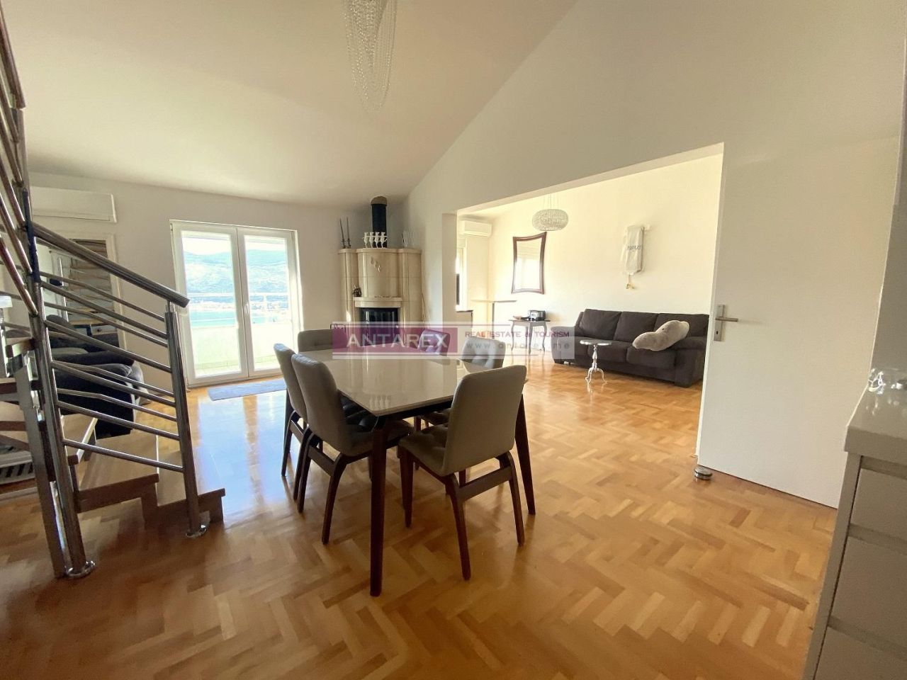 Apartment in Herceg-Novi, Montenegro, 125 m² - picture 3