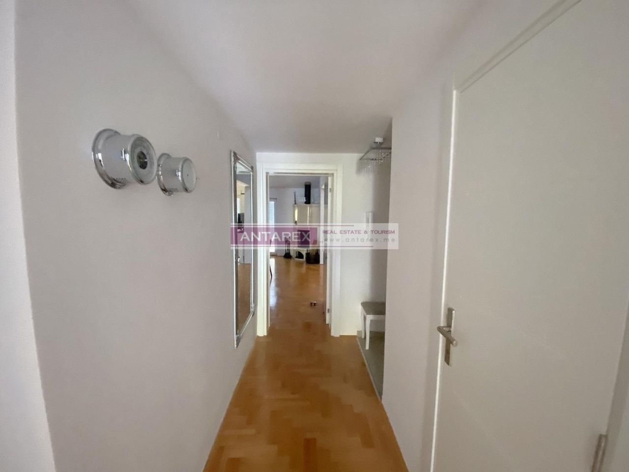 Apartment in Herceg-Novi, Montenegro, 125 m² - picture 12