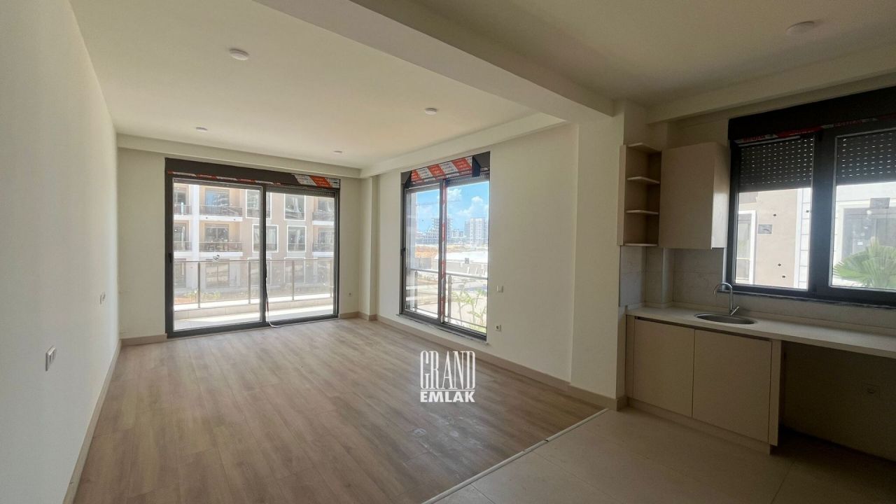 Piso en Antalya, Turquia, 90 m² - imagen 3