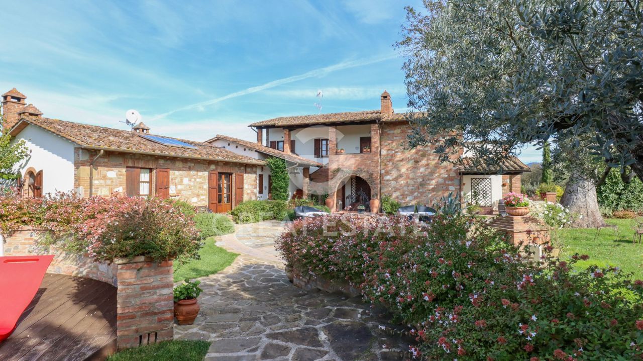 Casa a Città della Pieve, Italia, 476.25 m² - foto 6