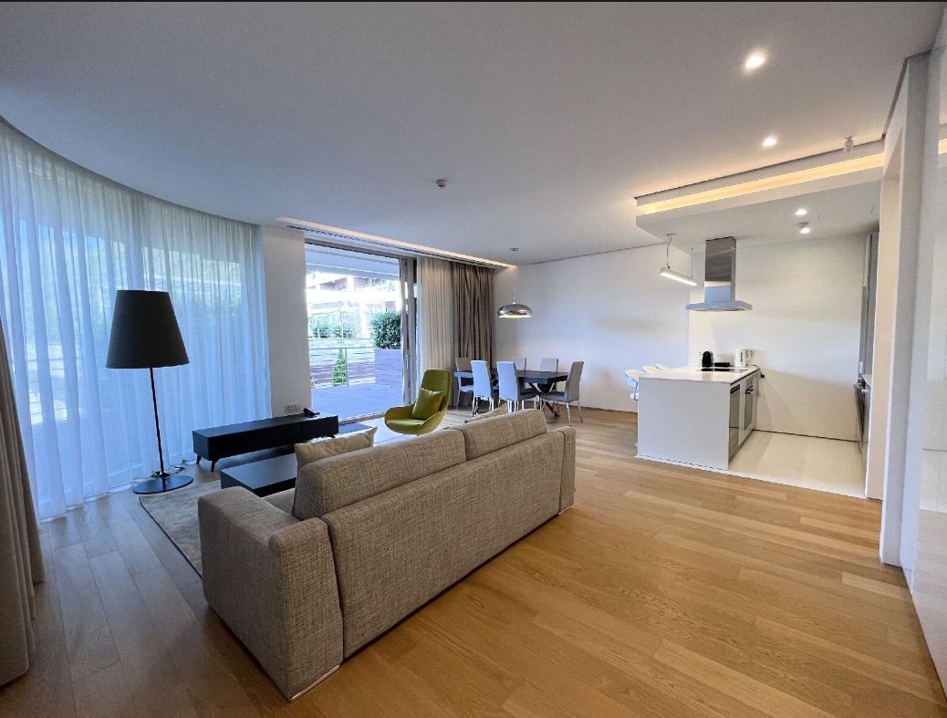 Apartamento en Budva, Montenegro, 160 m² - imagen 1