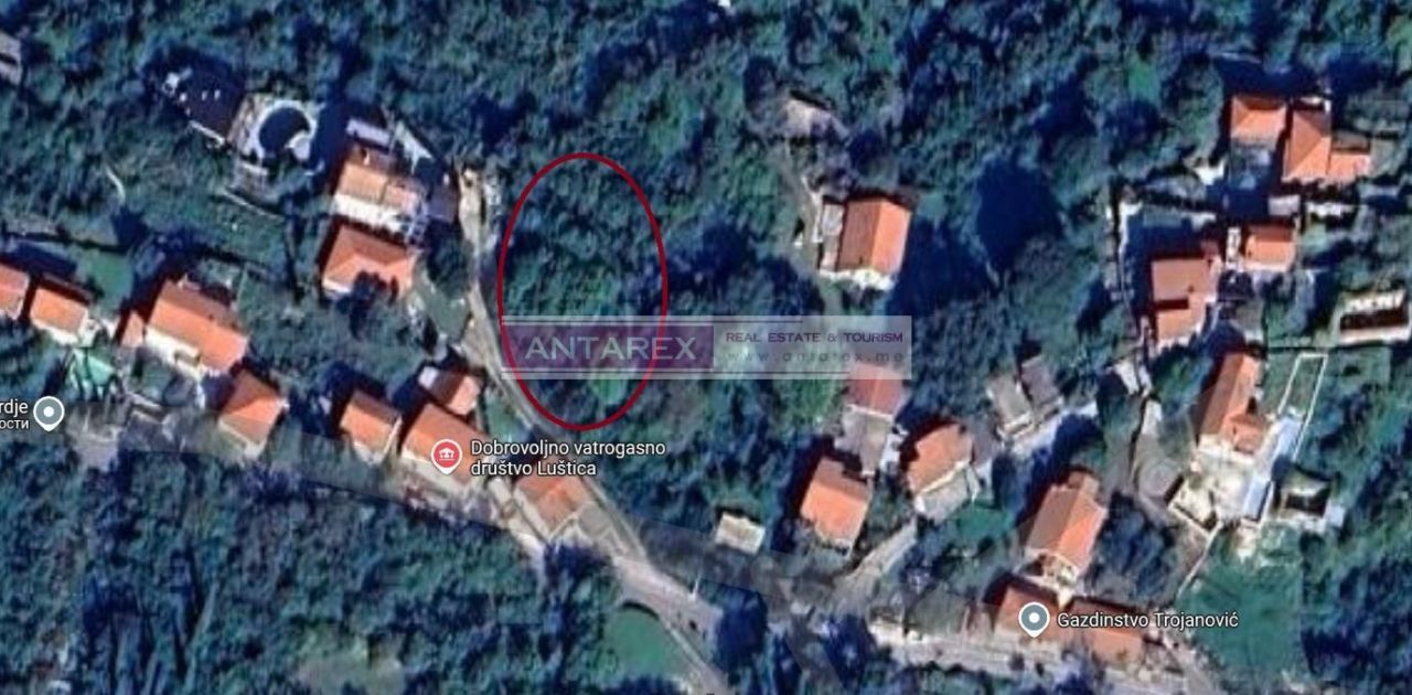 Land in Zabrze, Montenegro, 601 m² - picture 2