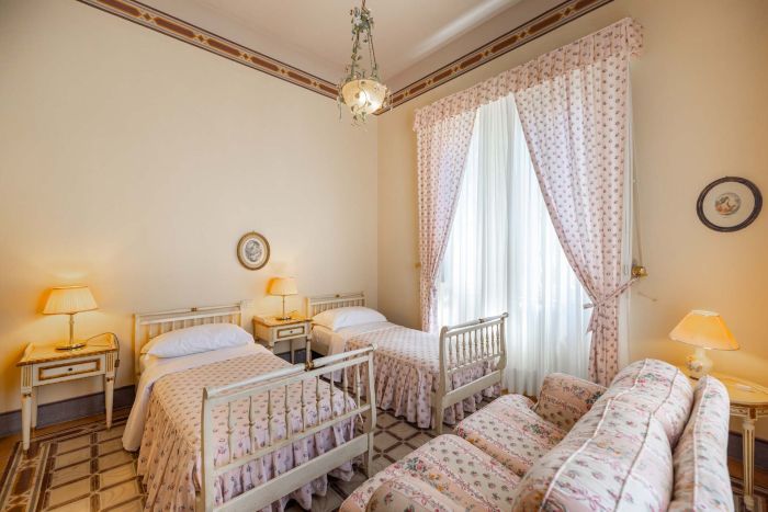 Villa en Casciana Terme, Italia, 1 000 m² - imagen 12