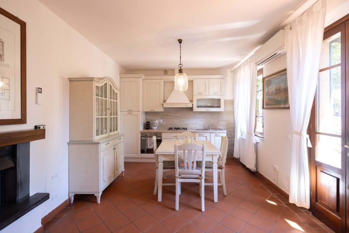 Villa en Casciana Terme, Italia, 1 000 m² - imagen 16