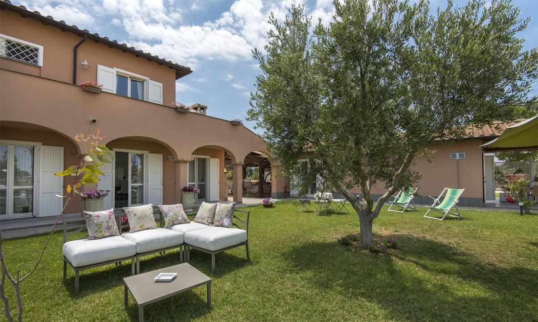 Villa en Viterbo, Italia, 850 m² - imagen 14