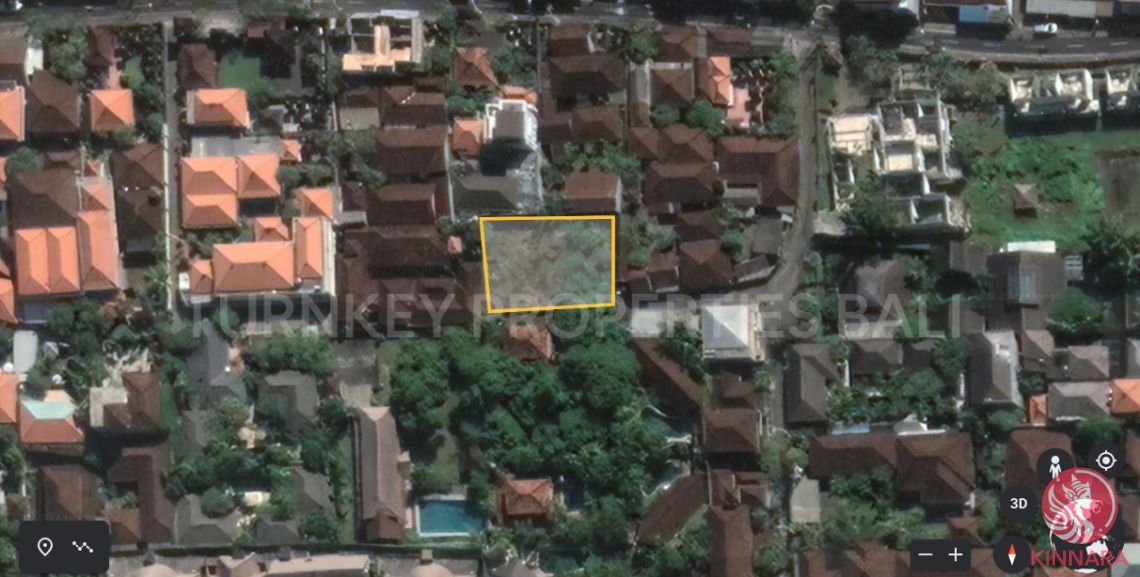 Land in Seminyak, Indonesia, 425 m² - picture 1