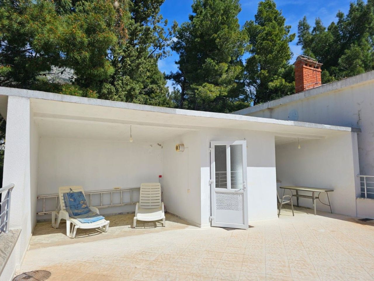 House in Bar, Montenegro, 188 m² - picture 2