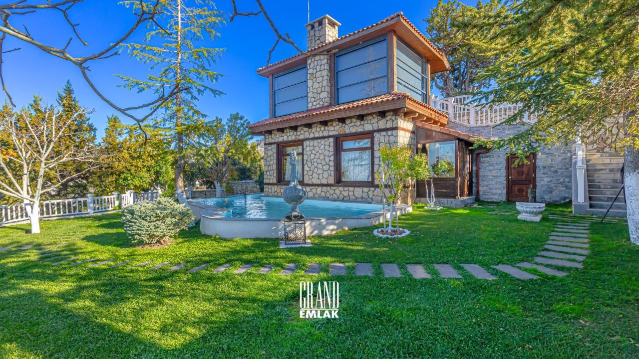 Villa à Antalya, Turquie, 600 m² - image 2