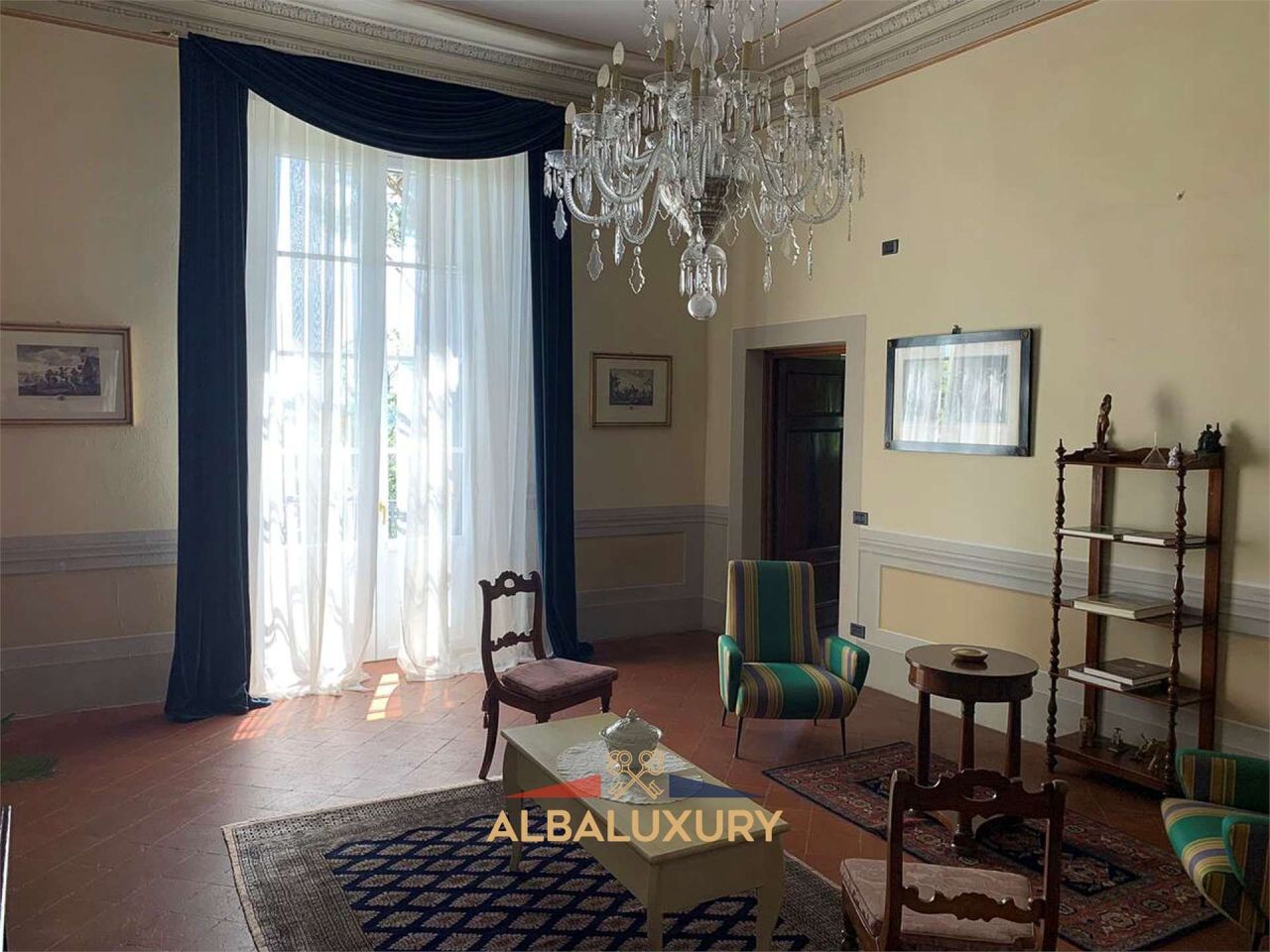 Villa en Lucca, Italia, 840 m² - imagen 8