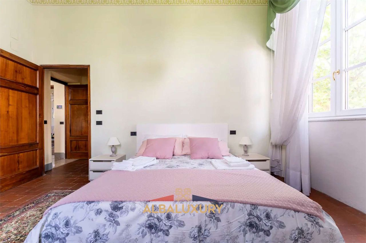 Villa en Lucca, Italia, 840 m² - imagen 18