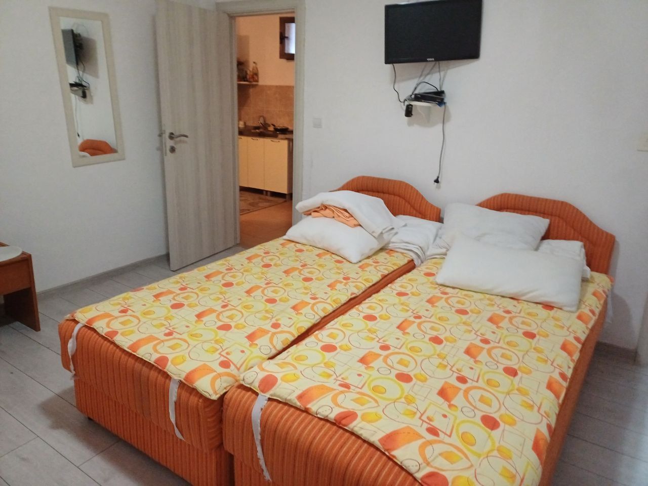 Hotel in Budva, Montenegro, 393 m² - picture 2