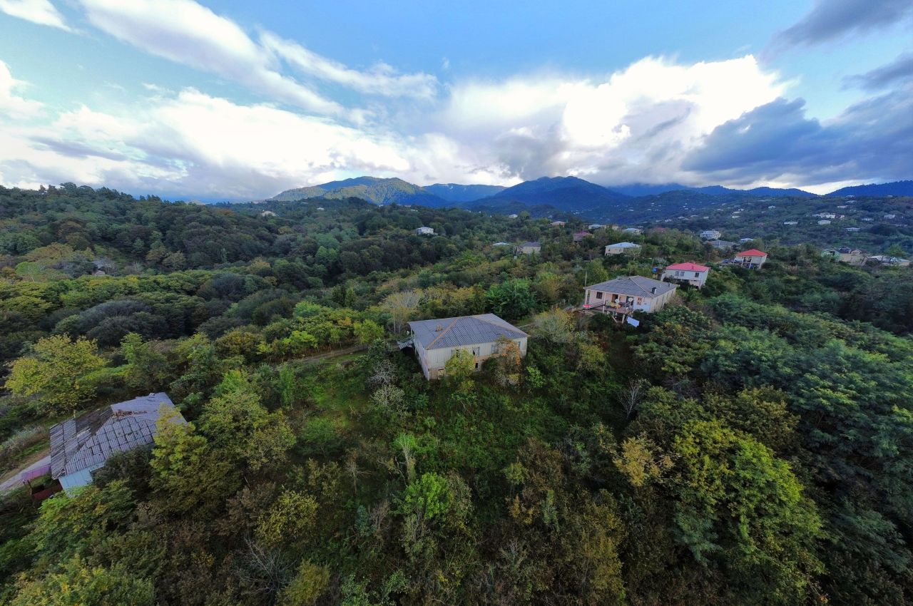 Terreno a Batumi, Georgia, 2 500 m2 - foto 7