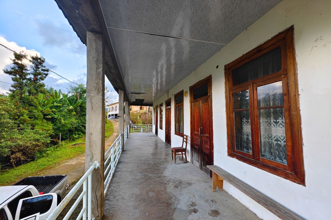 Terreno a Batumi, Georgia, 2 500 m2 - foto 13