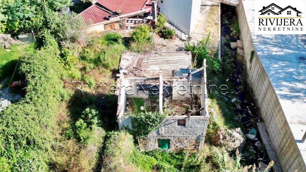 Terreno en Herceg-Novi, Montenegro, 409 m² - imagen 4