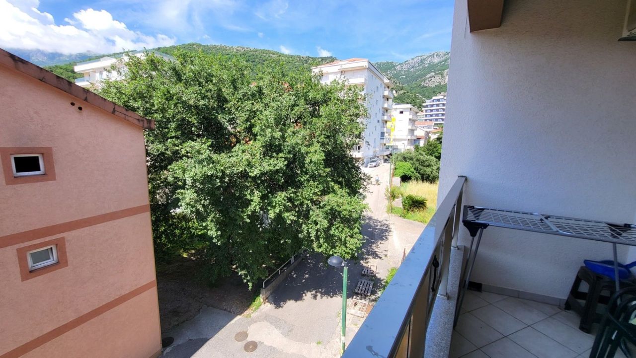 Flat in Becici, Montenegro, 67 m² - picture 12