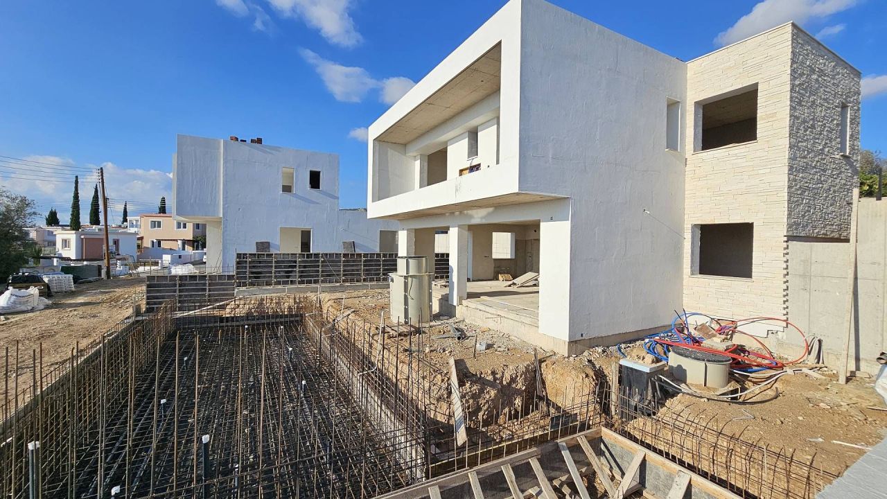 Maison à Pejia, Chypre, 235 m² - image 2