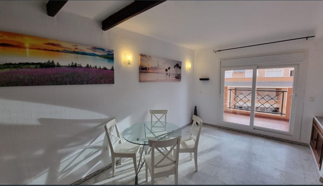 Apartamento en Torrevieja, España, 68 m² - imagen 1