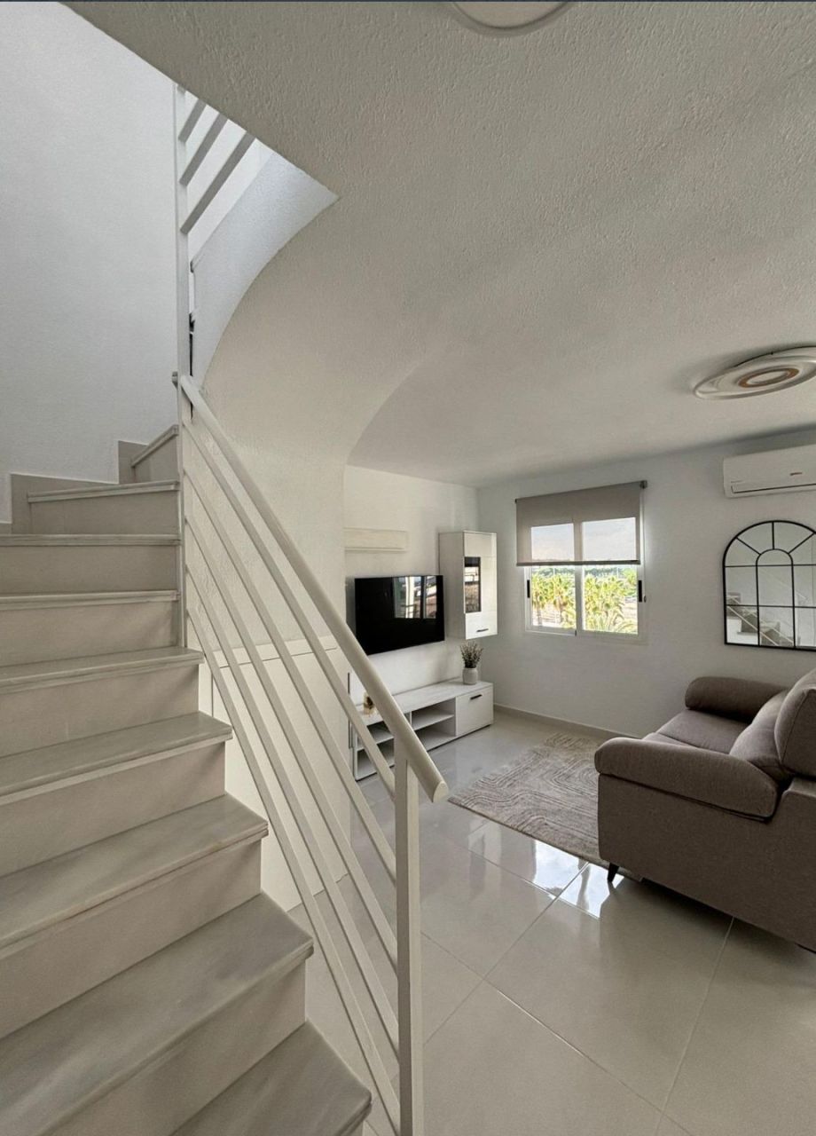 Apartment in Torrevieja, Spain, 72 m² - picture 3