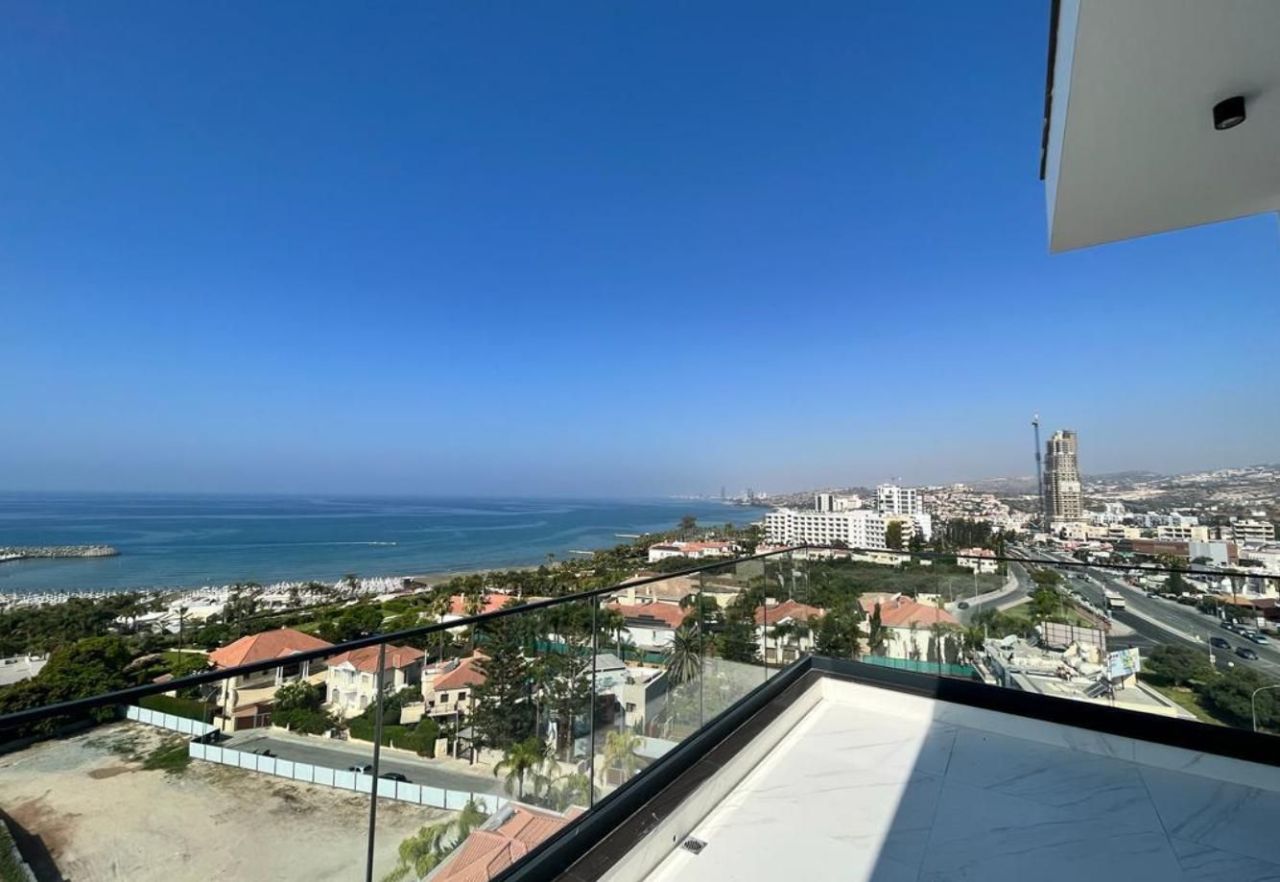 Flat in Limassol, Cyprus, 153 m² - picture 2