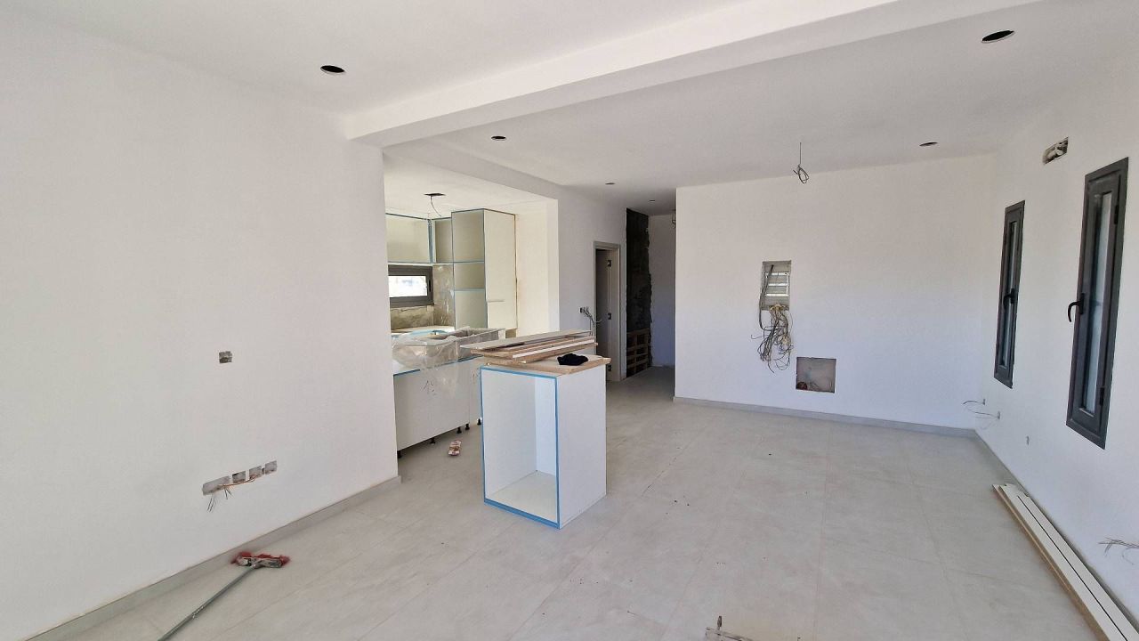 Casa a Germasogeia, Cipro, 292 m² - foto 2