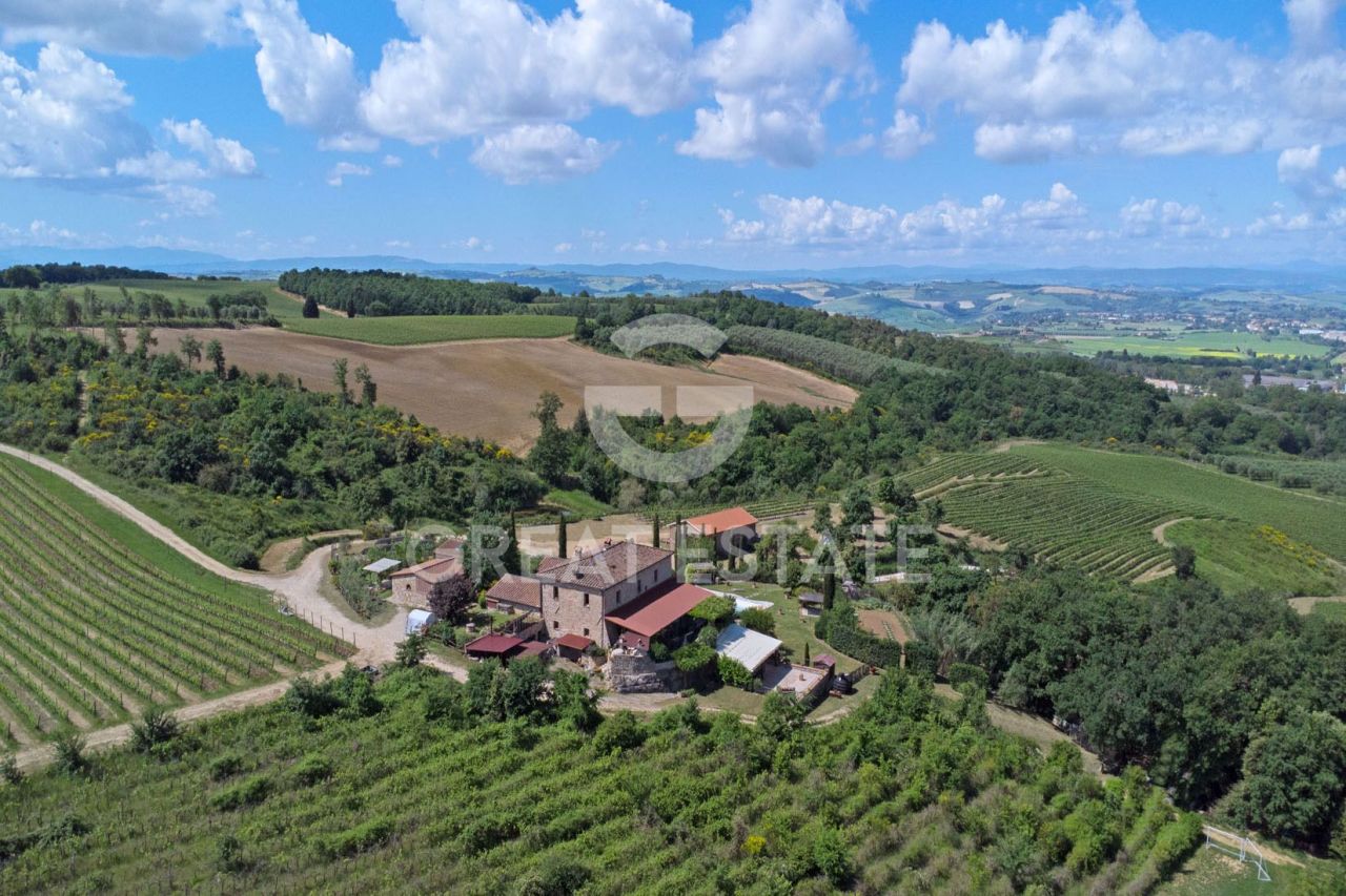 Casa Rapolano Terme, Italia, 797.5 m² - imagen 1