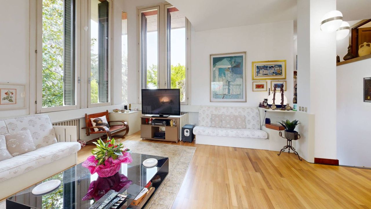 Villa a Camaiore, Italia, 376 m² - foto 4