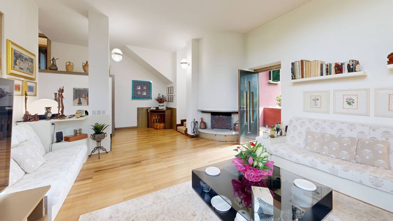 Villa a Camaiore, Italia, 376 m² - foto 5