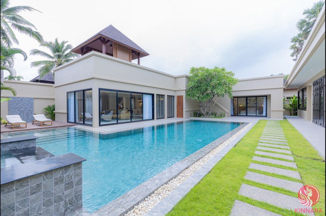 Villa in Phuket, Thailand, 200 m² - picture 1