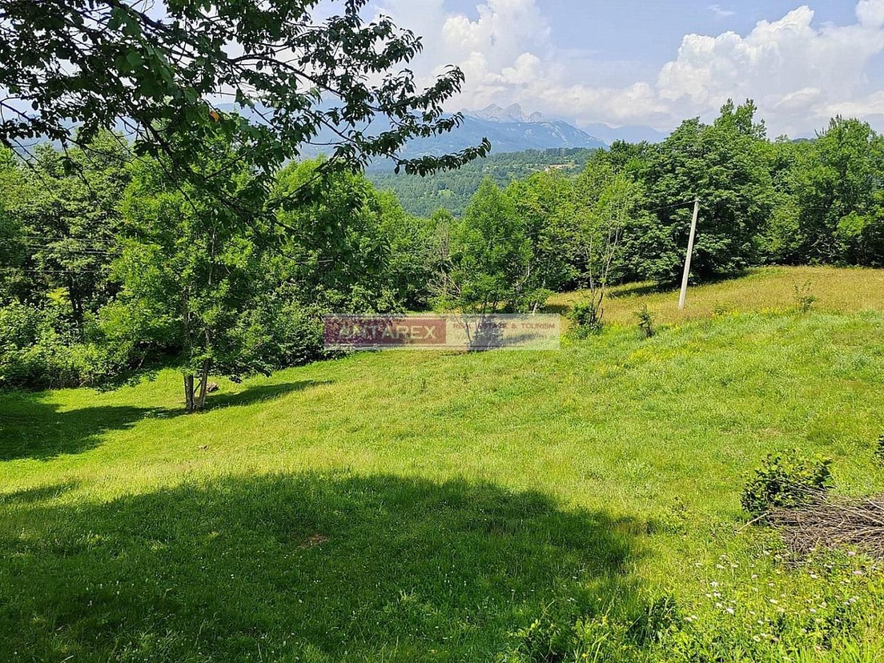 Terreno en Kolasin, Montenegro, 1 313 m² - imagen 2