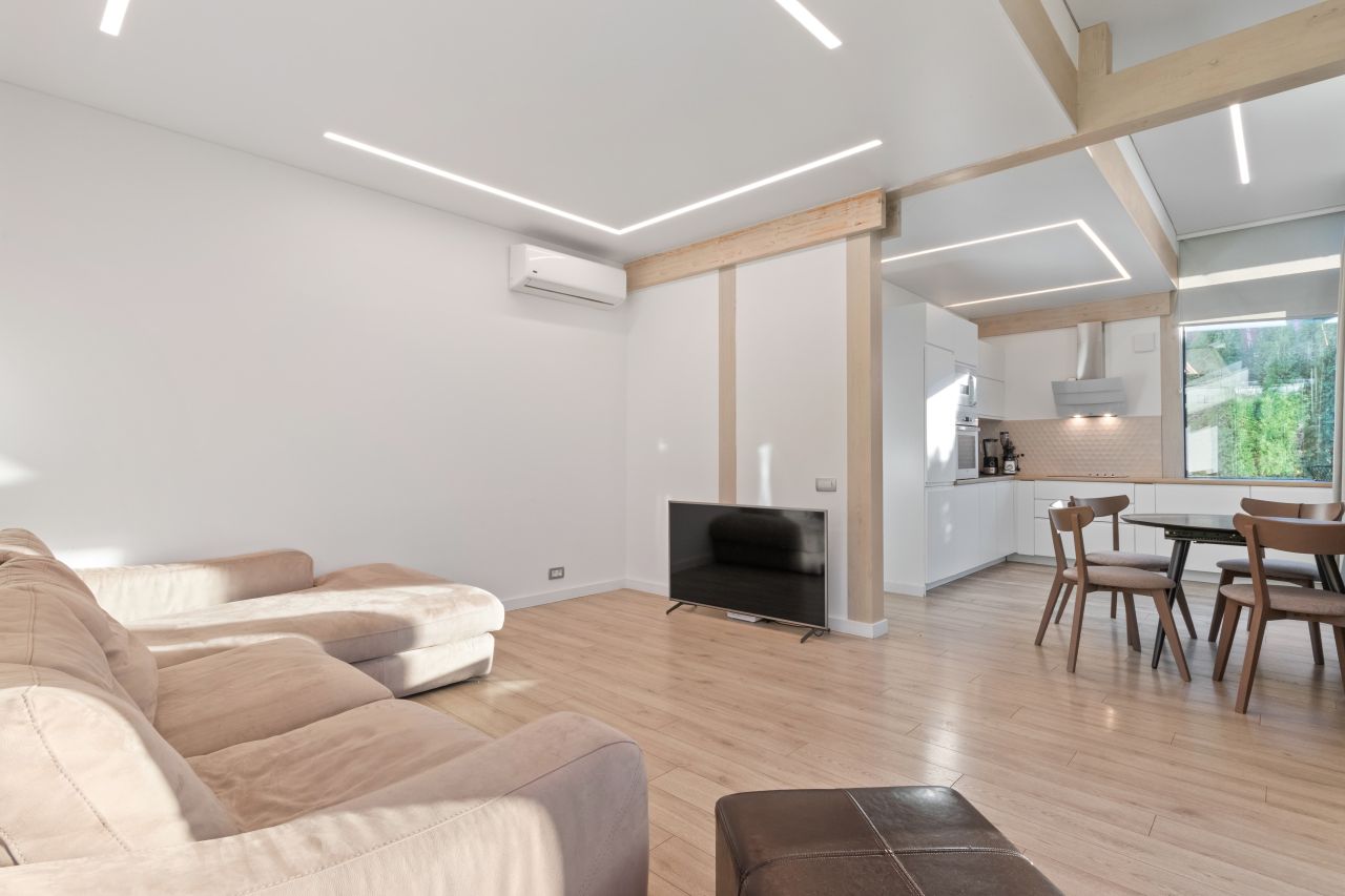 Cottage à Tivat, Monténégro, 163 m² - image 13