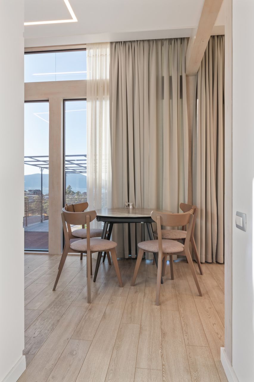 Cottage à Tivat, Monténégro, 163 m² - image 8