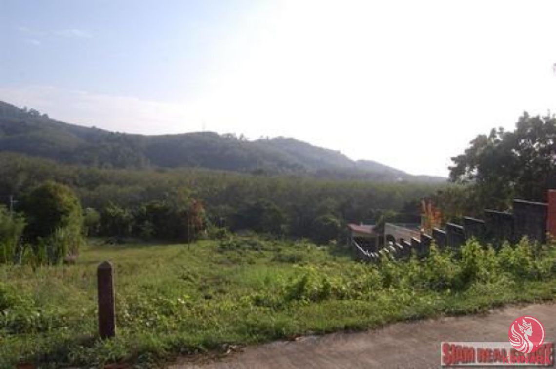 Land in Phuket, Thailand, 1 428 m² - picture 1