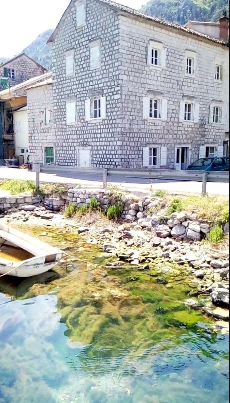 House in Muo, Montenegro, 180 m² - picture 1