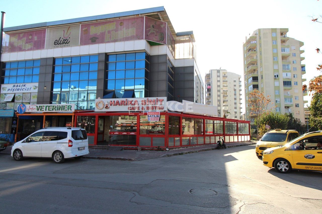 Shop in Antalya, Turkey, 520 m² - picture 1