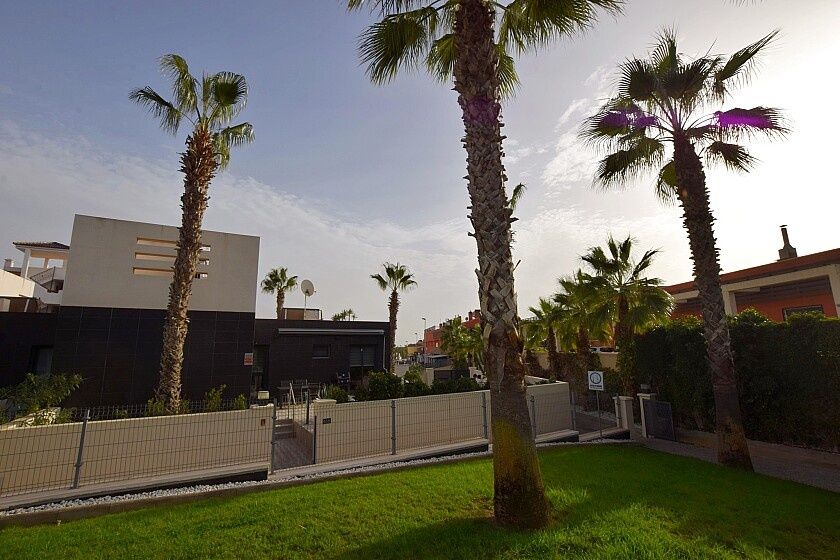 Villa en Orihuela Costa, España, 80 m² - imagen 5