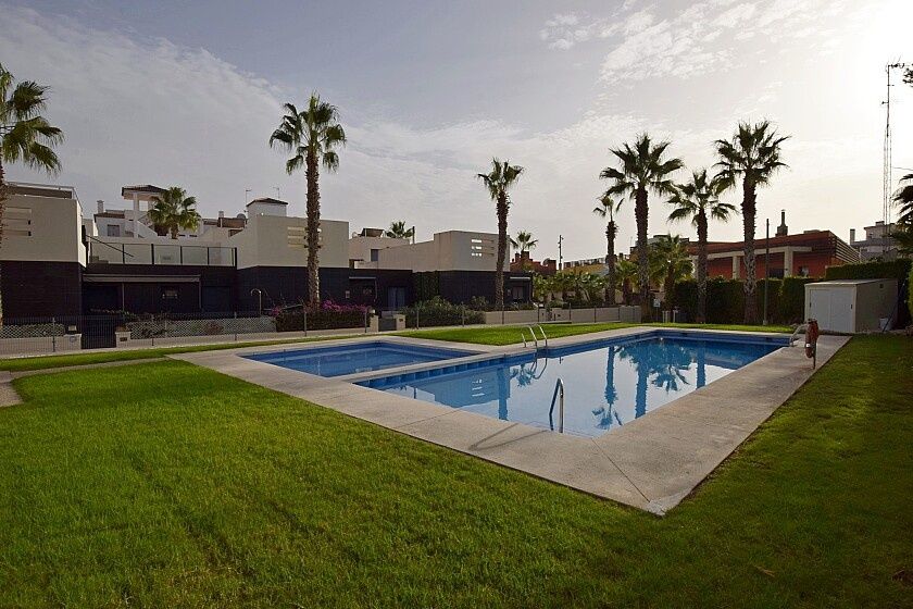 Villa en Orihuela Costa, España, 80 m² - imagen 7