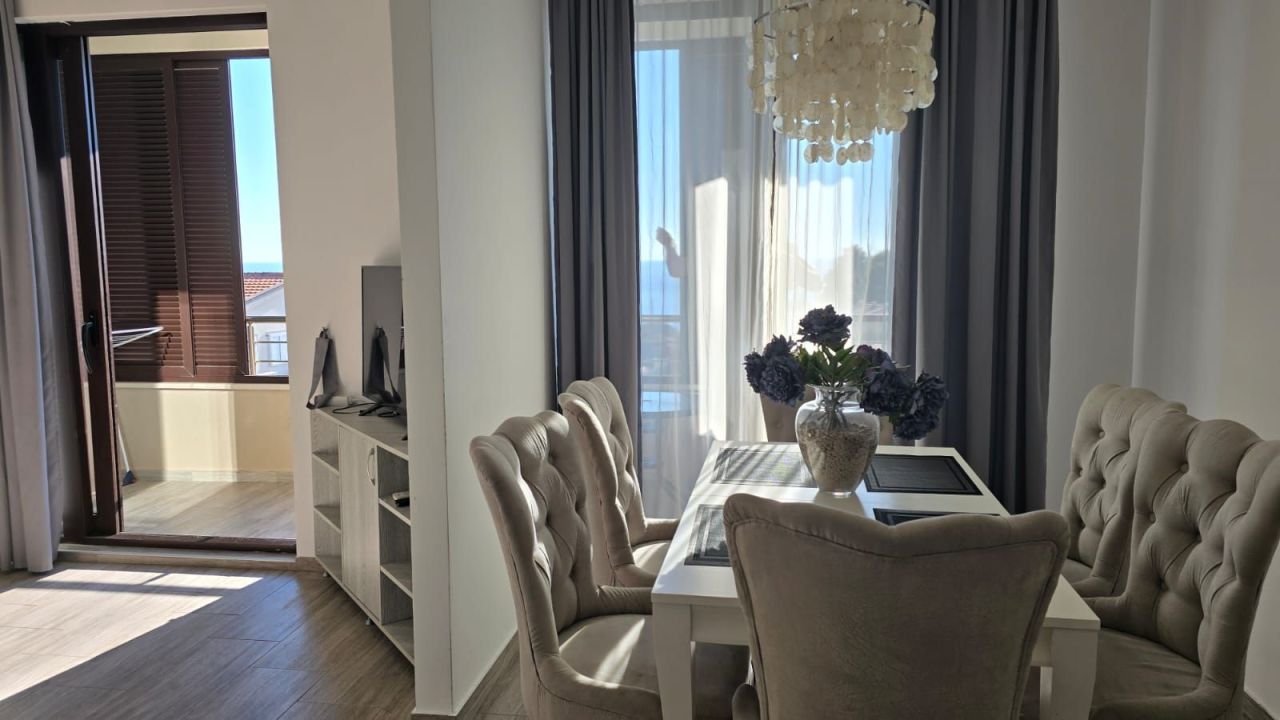 Piso en Petrovac, Montenegro, 79 m² - imagen 11