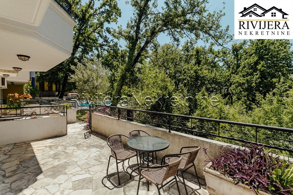 Piso en Herceg-Novi, Montenegro, 52 m² - imagen 3