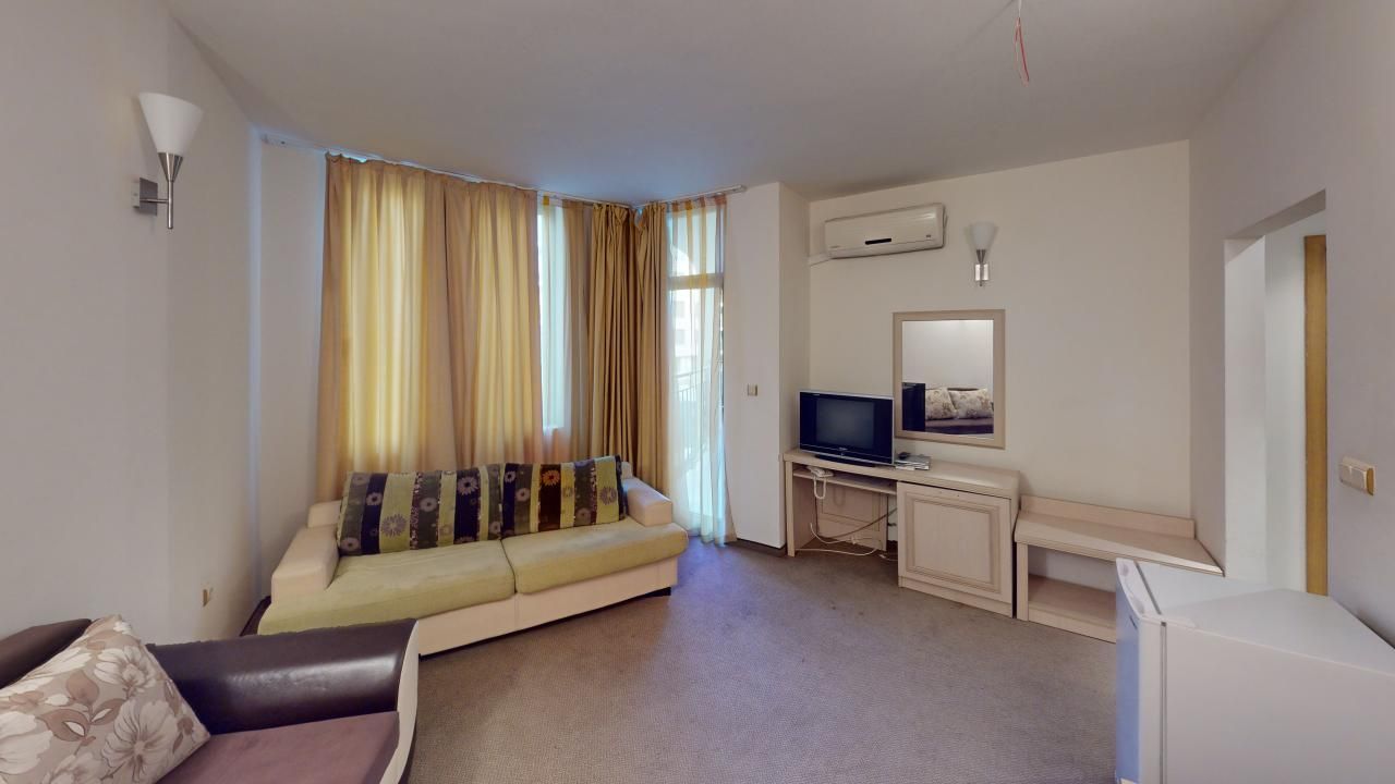 Appartement à Slantchev Briag, Bulgarie, 63 m² - image 1