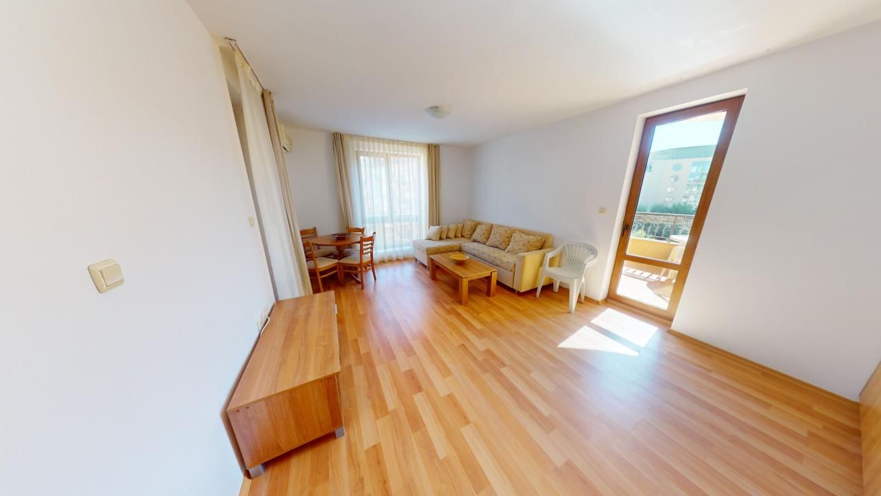 Appartement à Slantchev Briag, Bulgarie, 127 m² - image 1