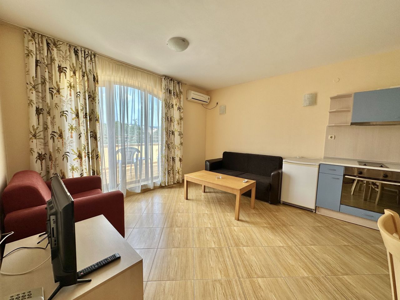 Appartement à Slantchev Briag, Bulgarie, 66 m² - image 1