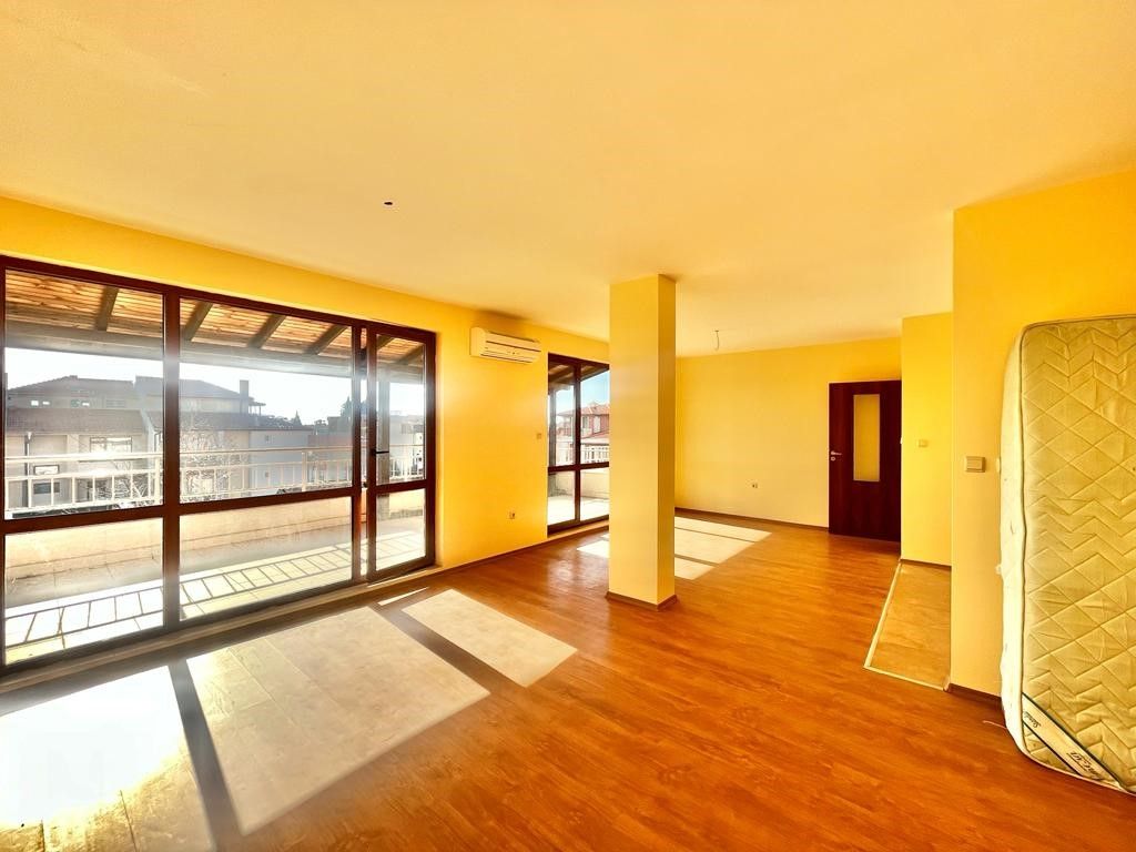 Wohnung in Rawda, Bulgarien, 131 m² - Foto 1