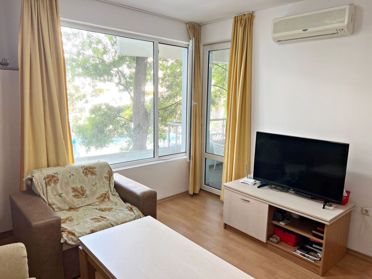 Flat at Sunny Beach, Bulgaria, 65 m² - picture 1